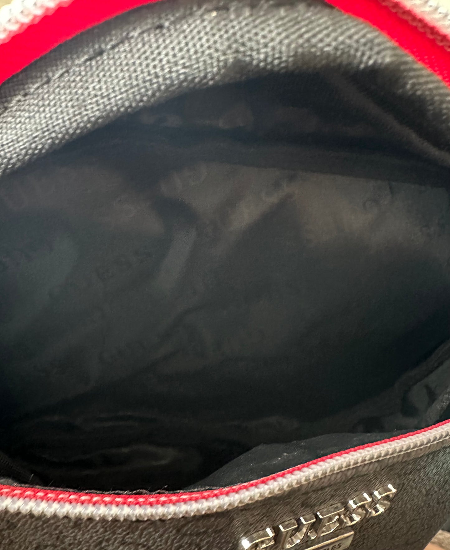 GUESS Waist Bag Fanny Pack Crossbody Bag